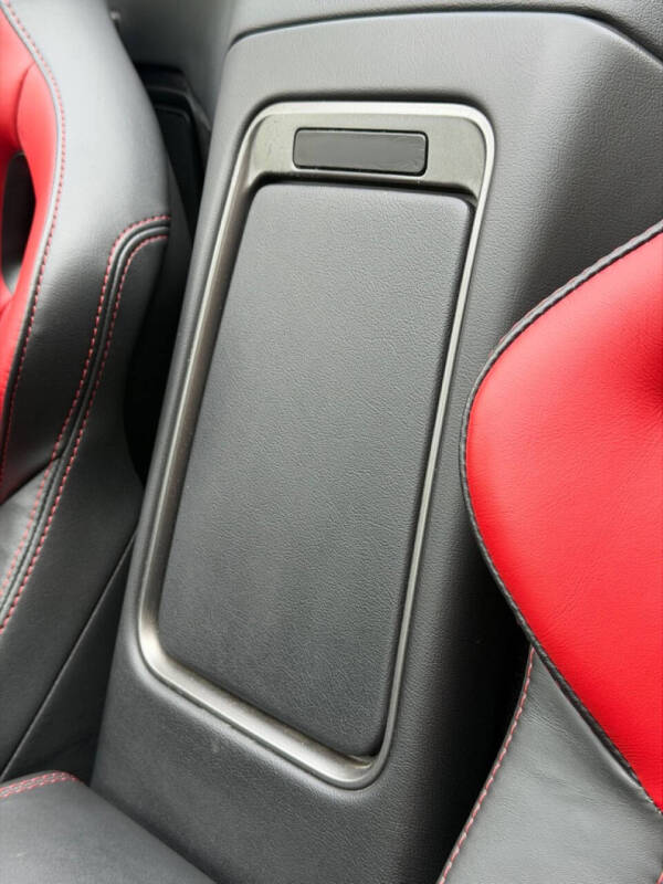 2016 Jaguar F-TYPE R