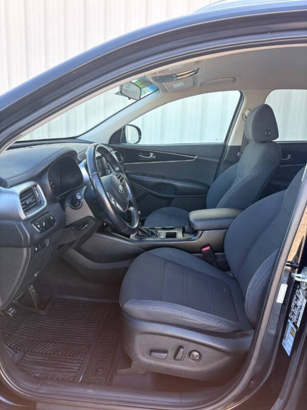 2020 Kia Sorento LX