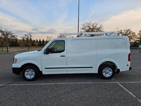 2018 Nissan NV 1500 SV