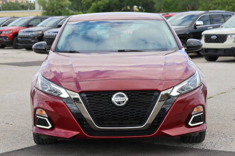 2021 Nissan Altima 2.5 SR