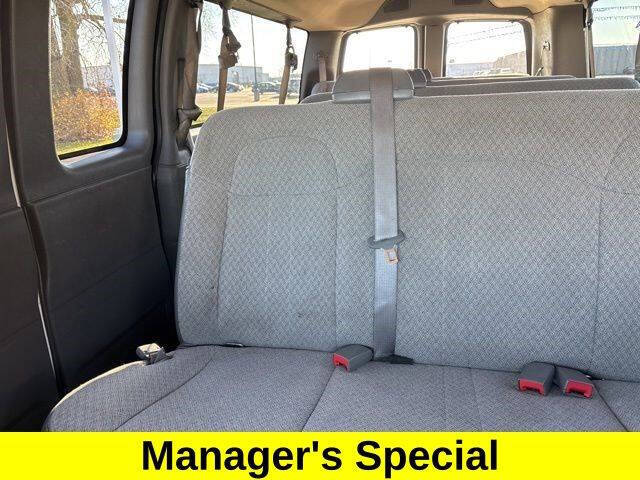 2017 Chevrolet Express LT 3500