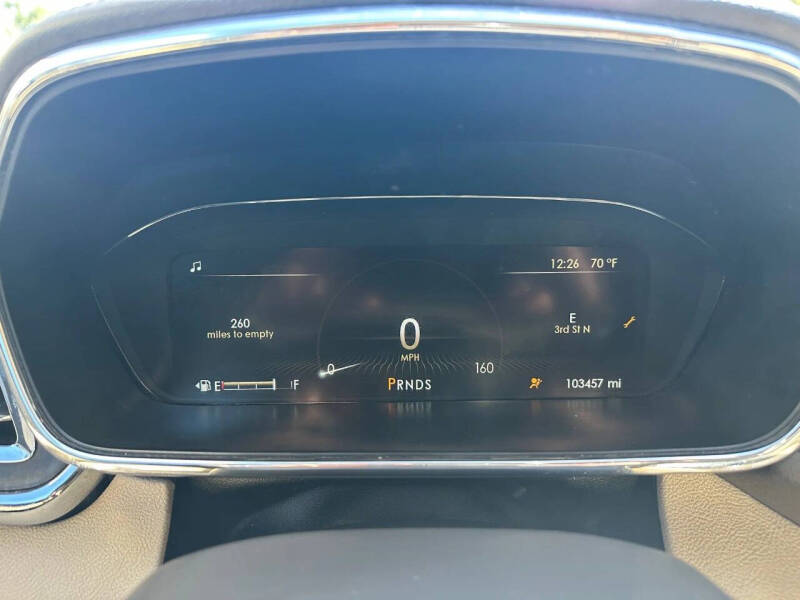 2017 Lincoln Continental Select