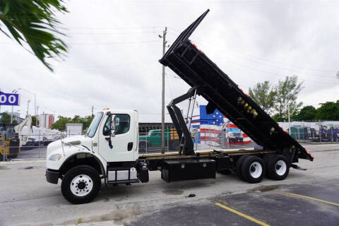 2015 Freightliner M2 106