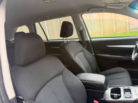 2011 Subaru Outback 2.5i Premium