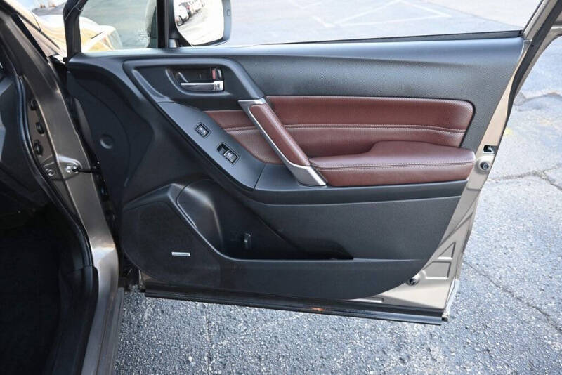 2017 Subaru Forester 2.5i Touring