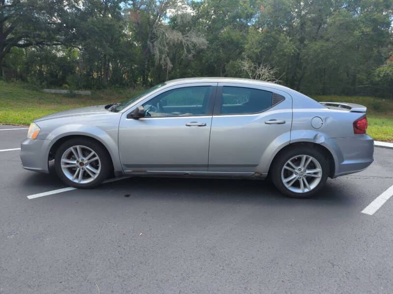 2013 Dodge Avenger SE photo 6