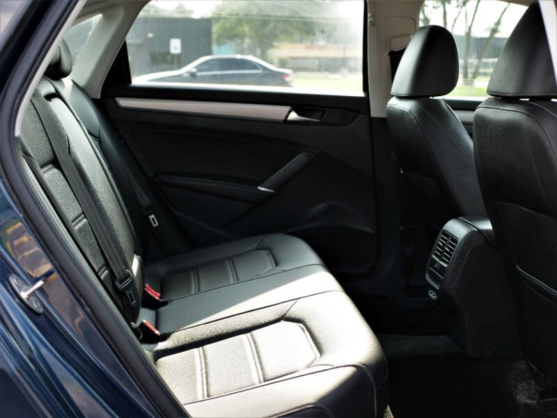 2021 Volkswagen Passat SE