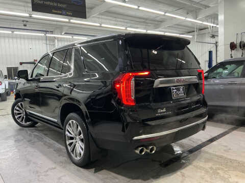 2023 GMC Yukon Denali