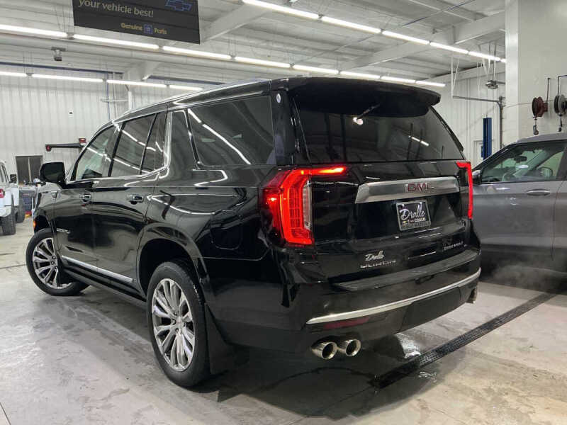 2023 GMC Yukon Denali