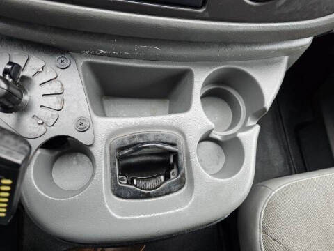 2003 Ford E-Series E-550 SD