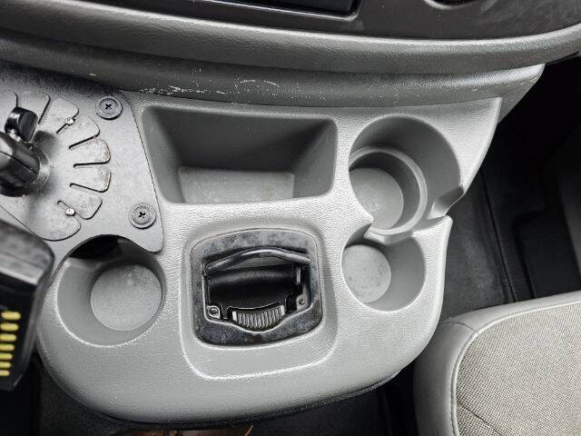 2003 Ford E-Series E-550 SD