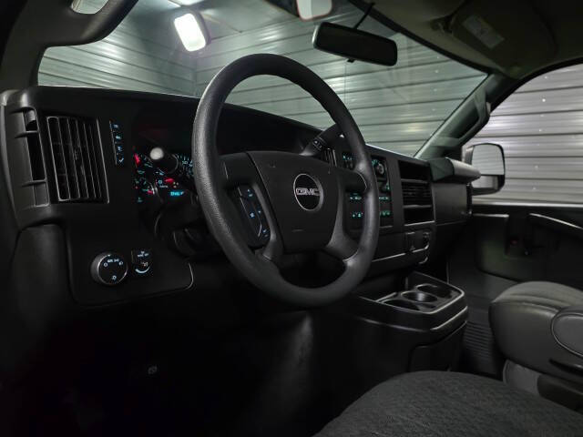 2020 GMC Savana 2500