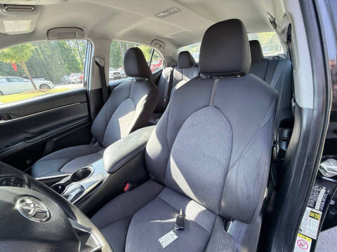 2018 Toyota Camry LE