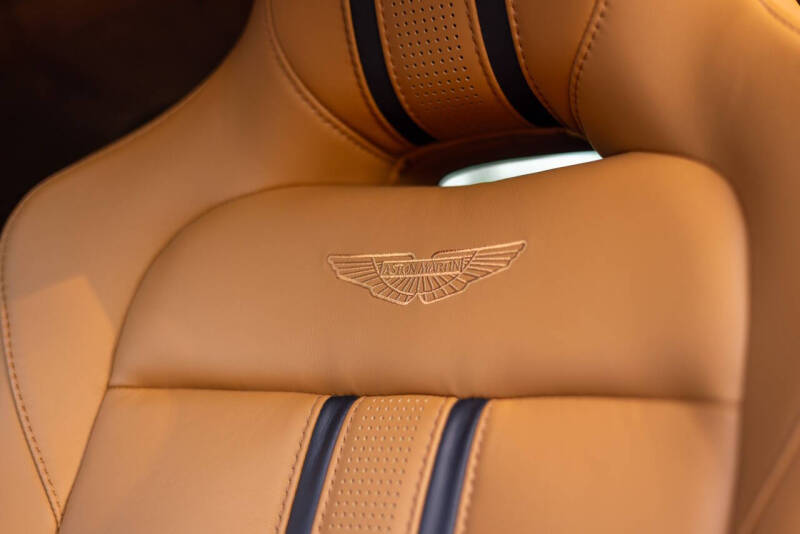 2023 Aston Martin Vantage