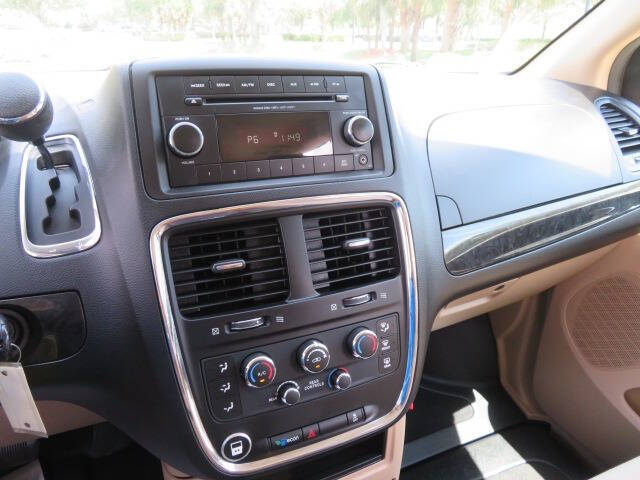 2013 Dodge Grand Caravan SE