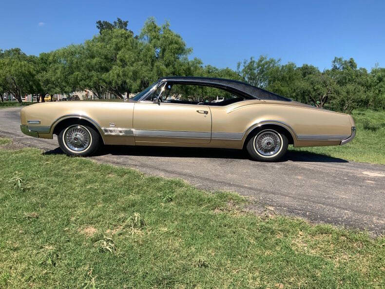 1967 Oldsmobile Delta Eighty-Eight