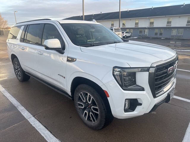 2021 GMC Yukon XL AT4