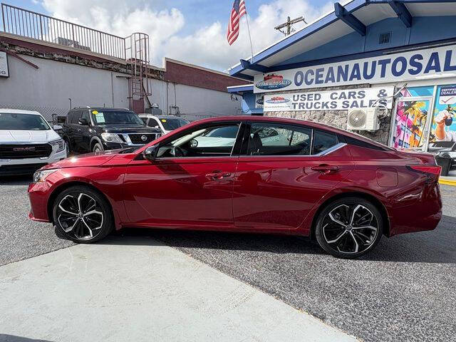 2025 Nissan Altima 2.5 SR