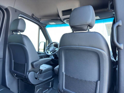 2024 Mercedes-Benz Sprinter 2500