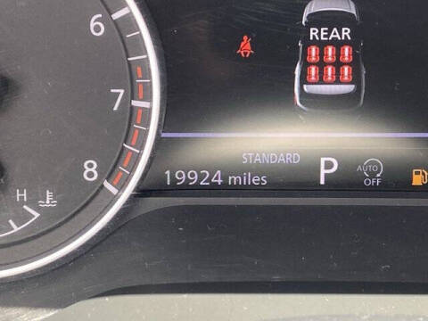 2025 Nissan Pathfinder S