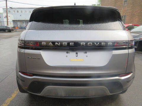 2026 Land Rover Range Rover Evoque P250 S