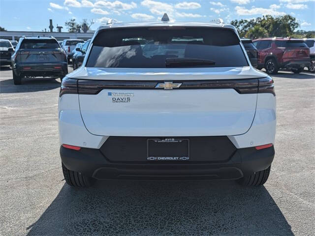 2026 Chevrolet Equinox EV LT 2