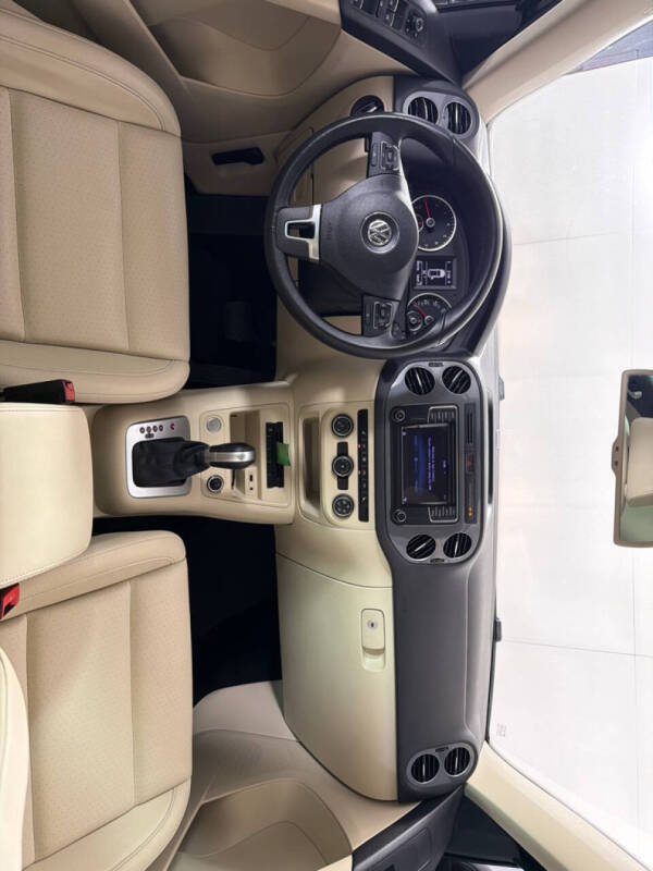 2017 Volkswagen Tiguan 2.0T Wolfsburg Edition