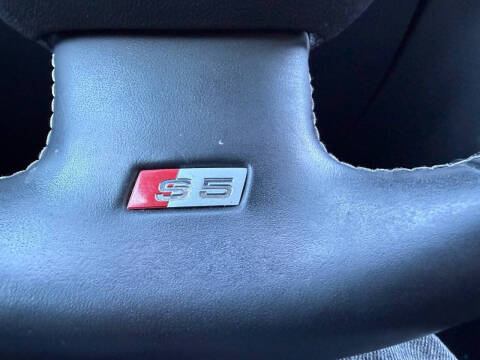 2011 Audi S5 4.2 quattro Prestige