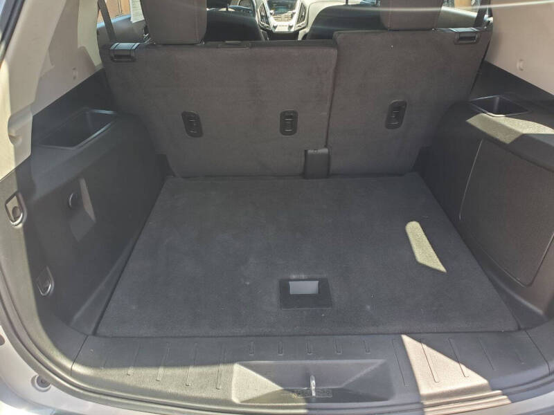 2017 Chevrolet Equinox LS - Photo 8