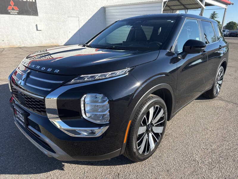 2025 Mitsubishi Outlander SE