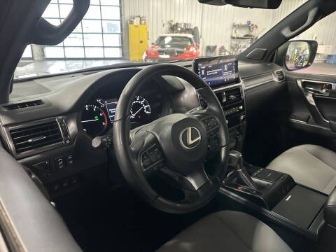 2023 Lexus GX 460