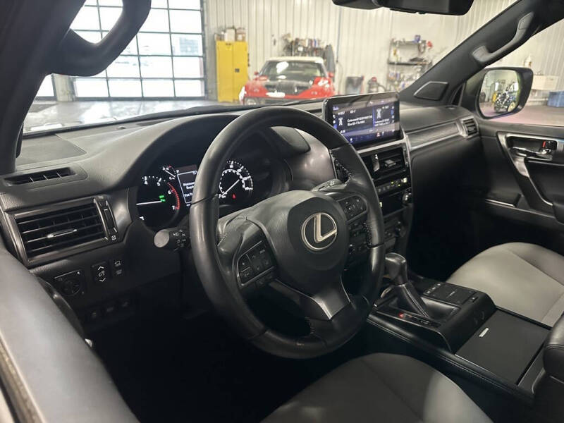 2023 Lexus GX 460
