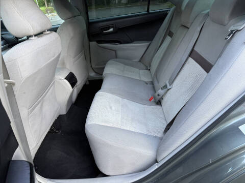 2014 Toyota Camry LE