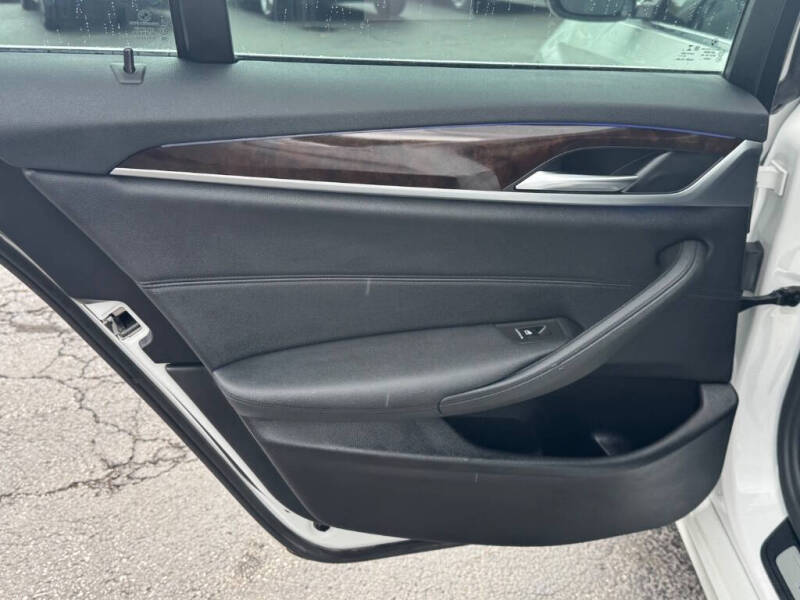 2019 BMW 5 Series 530e iPerformance