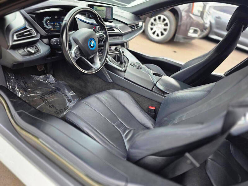 2016 BMW i8
