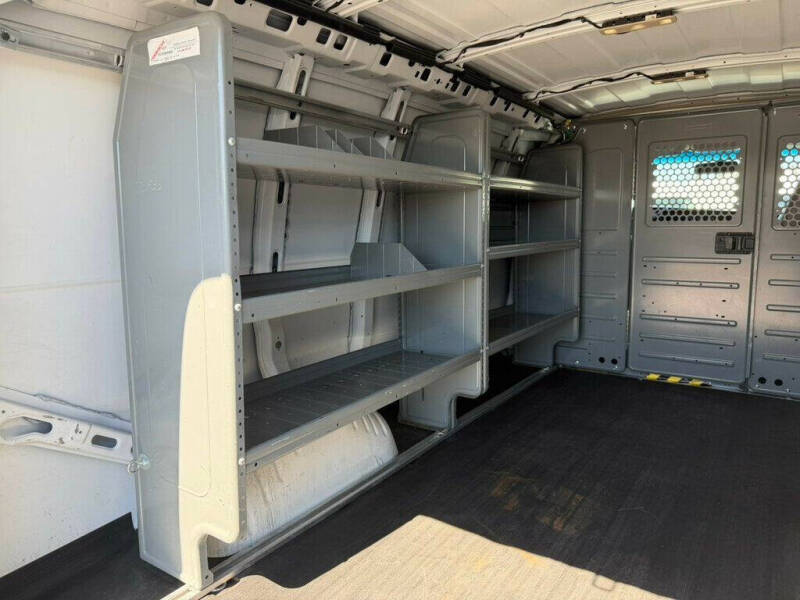 2016 Chevrolet Express 2500