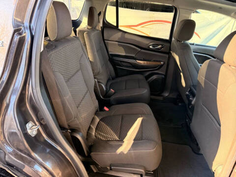 2018 GMC Acadia SLE-2