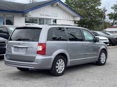 2015 Chrysler Town and Country Touring