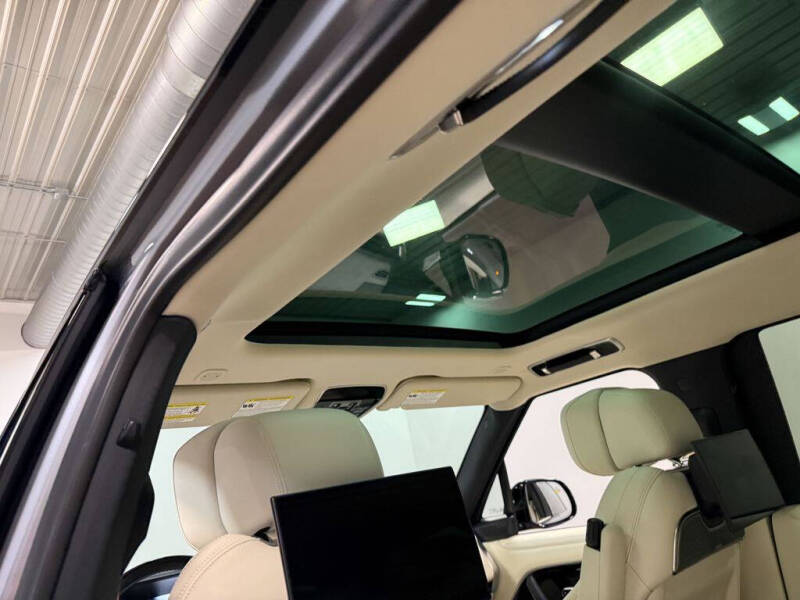 2025 Land Rover Range Rover