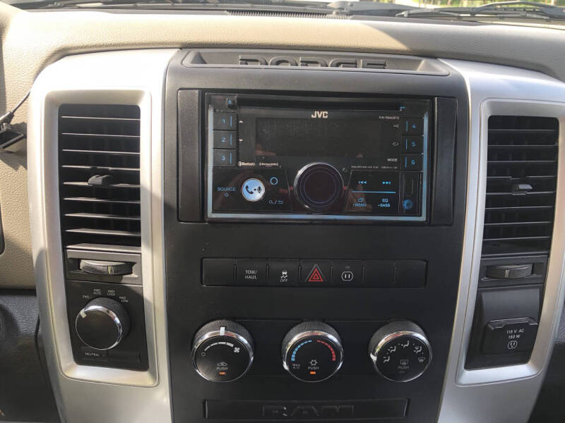 2012 RAM 1500 SLT