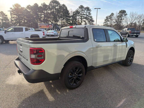 2023 Ford Maverick Lariat