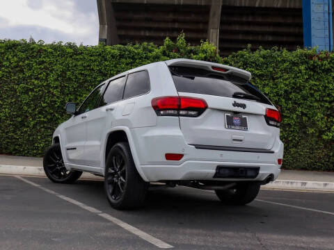 2019 Jeep Grand Cherokee Altitude