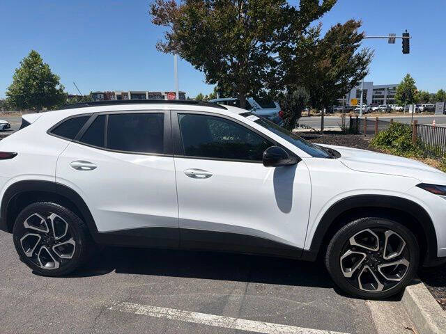 2024 Chevrolet Trax RS