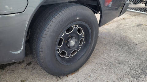 2012 Nissan Titan SV