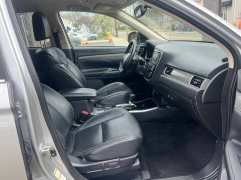 2019 Mitsubishi Outlander