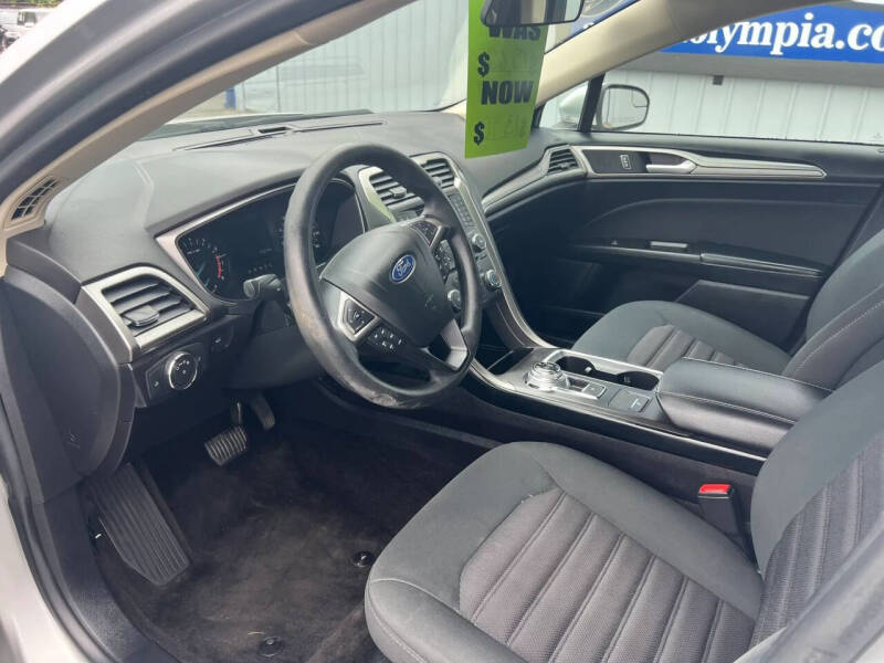 2018 Ford Fusion SE