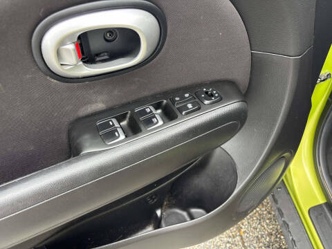 2018 Kia Soul +