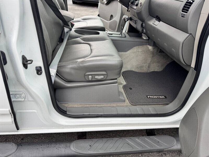 2014 Nissan Frontier SL