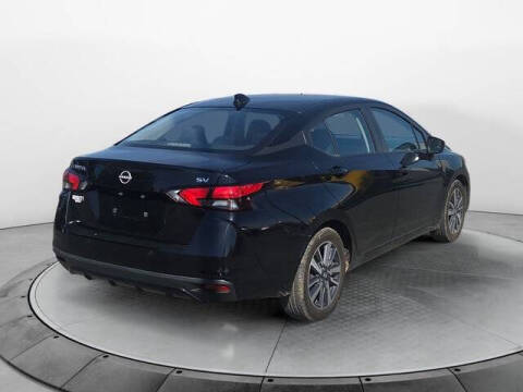 2023 Nissan Versa SV