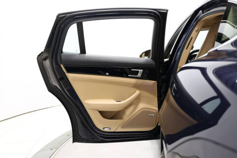 2018 Porsche Panamera